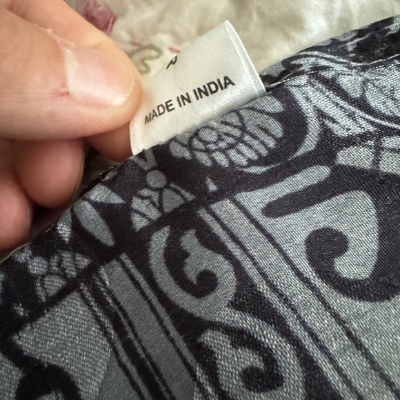 Silk sari wrap skirt - Picture 10 of 16